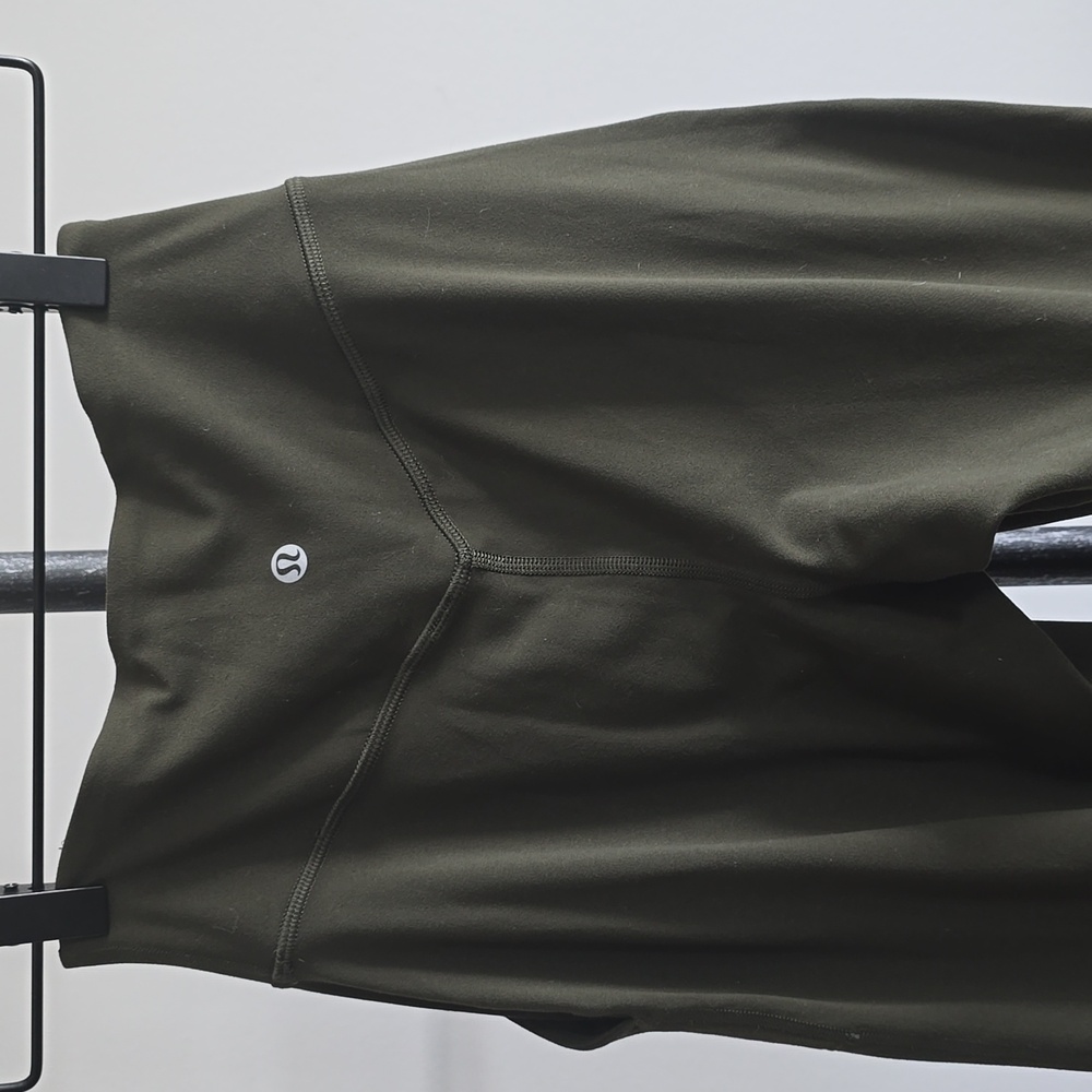 Lululemon Align Jogger 28" in Dark Olive - Picture 7 of 9